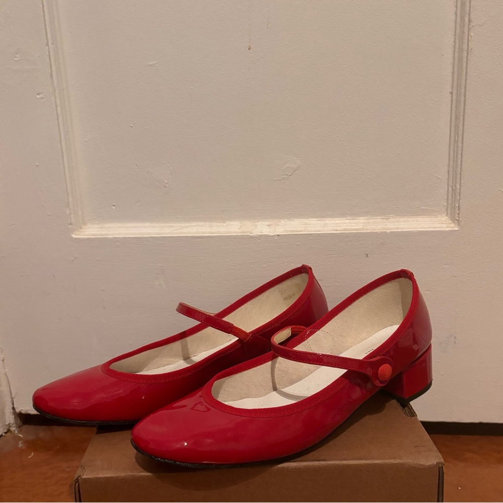 Repetto Rose Mary Janes 🎀